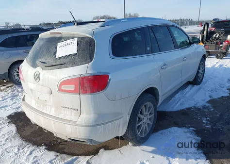 2016 Buick Enclave Leather z USA, uszkodzony, nr VIN 5GAKVBKD0GJ267165